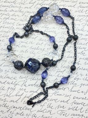 AVON Dusty Blue & Clear Acrylic Necklace Gun Metal Chain 32”